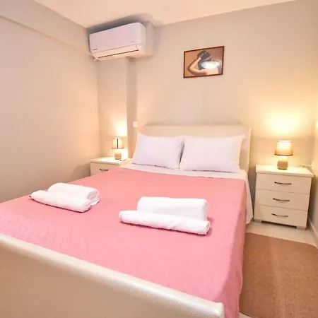 Casa Contessa In Garitsa - High Speed Wifi Apartment Anemomylos Exterior photo