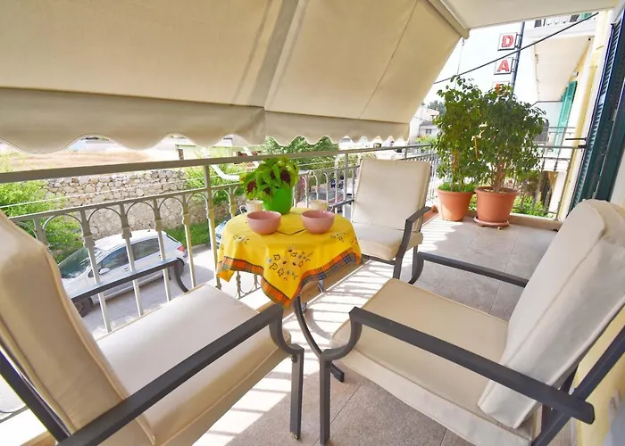 Casa Contessa In Garitsa - High Speed Wifi