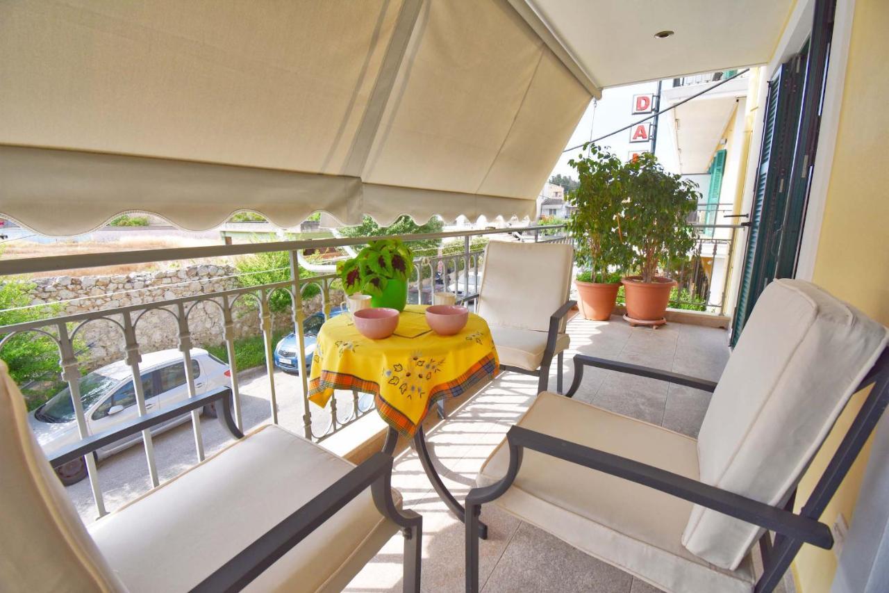 Apartment Casa Contessa In Garitsa - High Speed Wifi Anemomylos